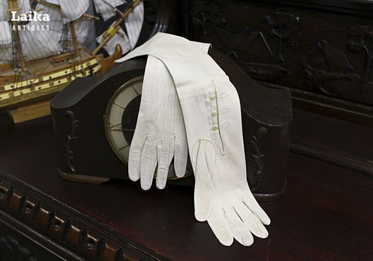GANTS белые перчатки