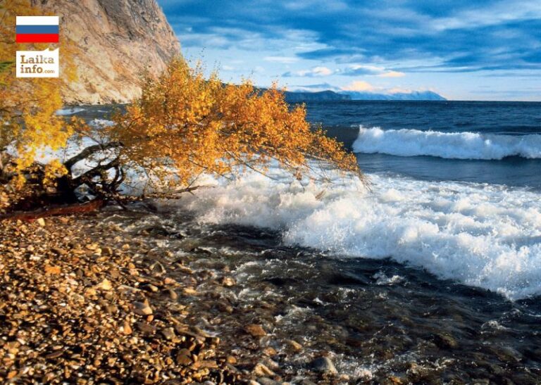 Озеро Байкал / Lake Baikal