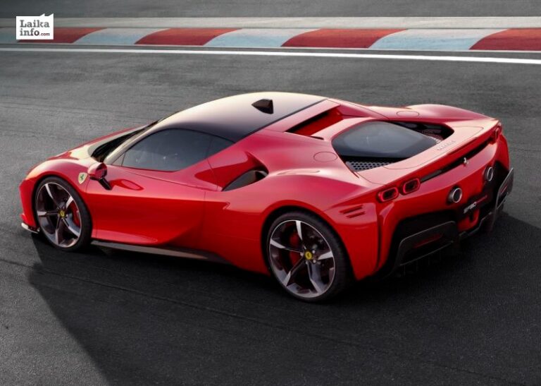 Спортивный автомобиль Феррари Ferrari sports car