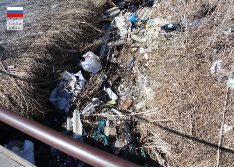 В р. п. Чик, овраг по ул. Терешковой каждый год пополняется мусором
