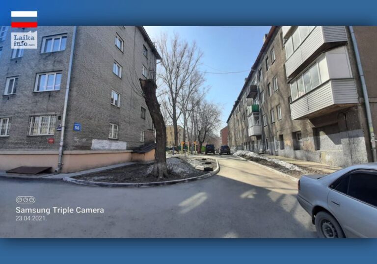 Mercedes Benz G 500 паркуется на детской площадке по адресу: Новосибирск, ул. Д. Бедного, 56