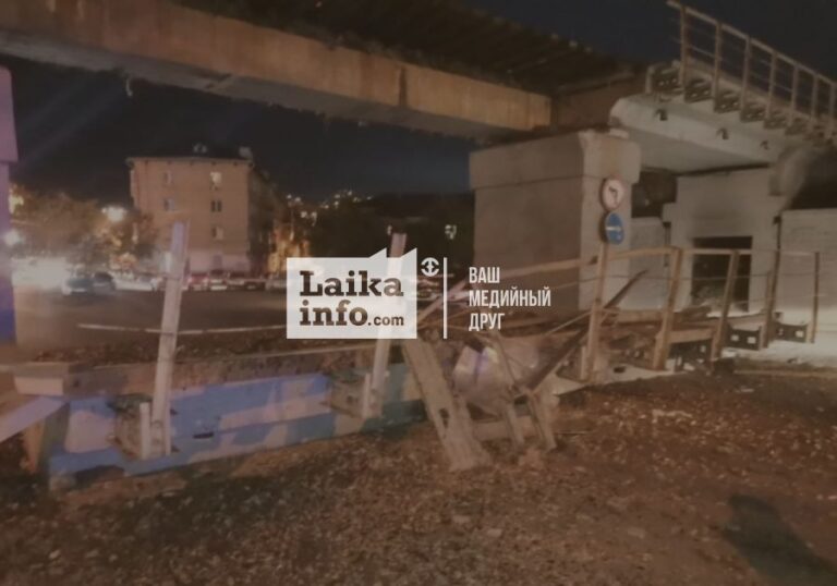 Во Владивостоке произошло частичное обрушение железнодорожного моста