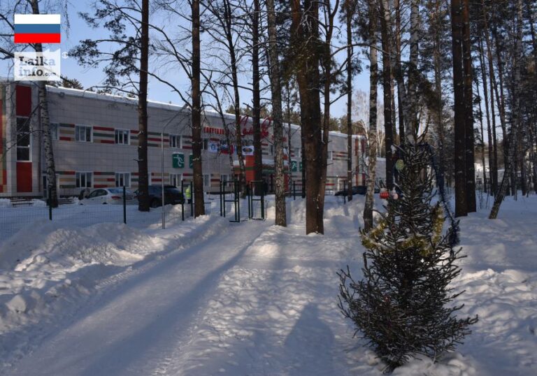 Уникальный спортивный комплекс для легкоатлетов открылся в Кольцово