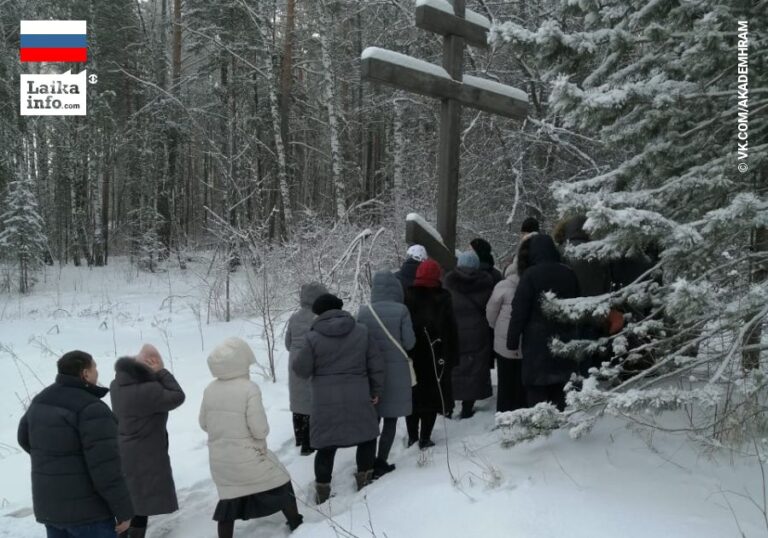 В Красноярском крае верующие провели крестный ход | © VK.COM/AKADEMHRAM